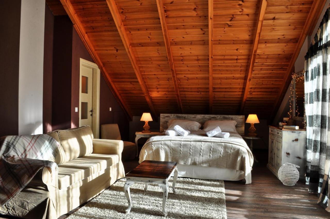 Chalet Coquelicot 卡拉维塔 外观 照片